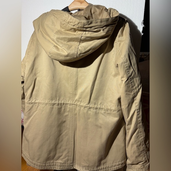 Jacket - Picture 5 of 9